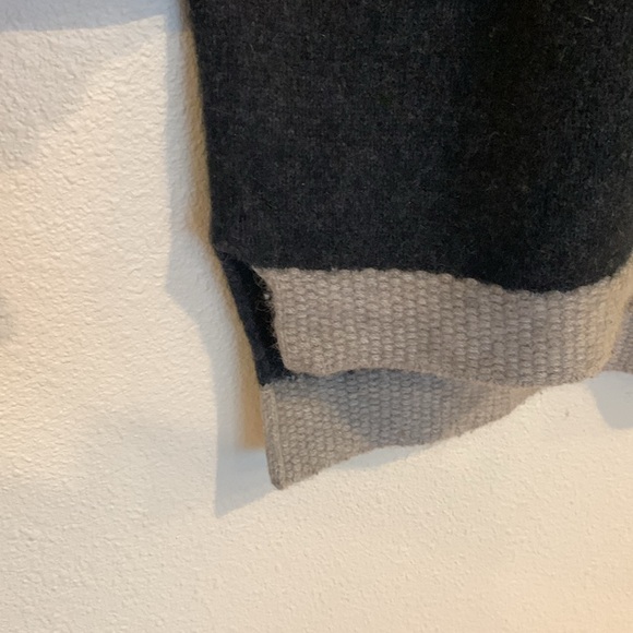 Merinomink Boxy Boat Neck Two Tone Sweater size Small - Picture 4 of 8